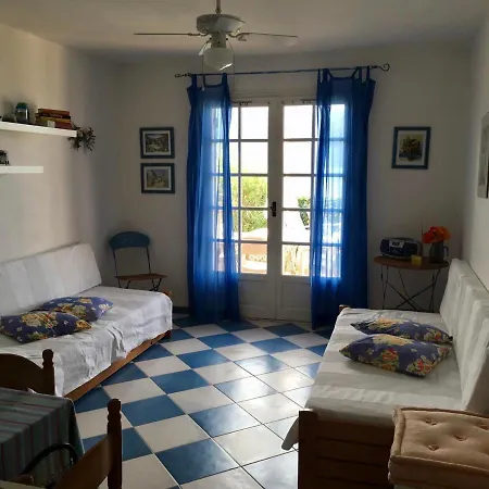 Boutique-maison Pieds Dans L'eau Casaglione