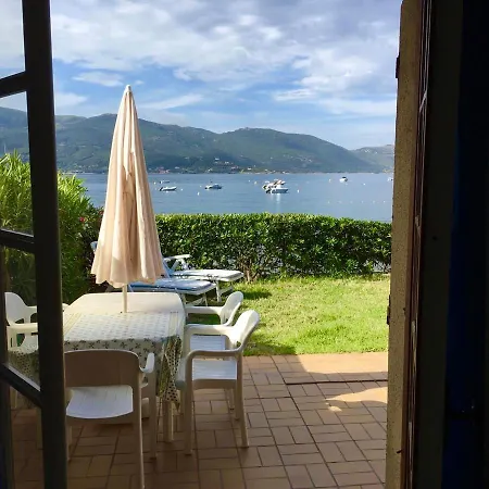 Boutique-maison Pieds Dans L'eau * Casaglione