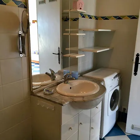 Boutique-maison Pieds Dans L'eau *