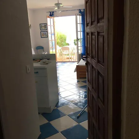 Boutique-maison Pieds Dans L'eau Apartman *